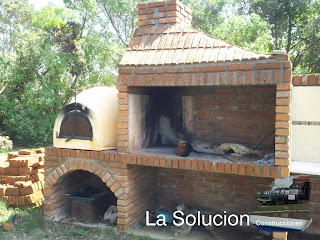 Estufas Chimeneas y Barbacoas: Churrasquera con horno en ladrillo visto